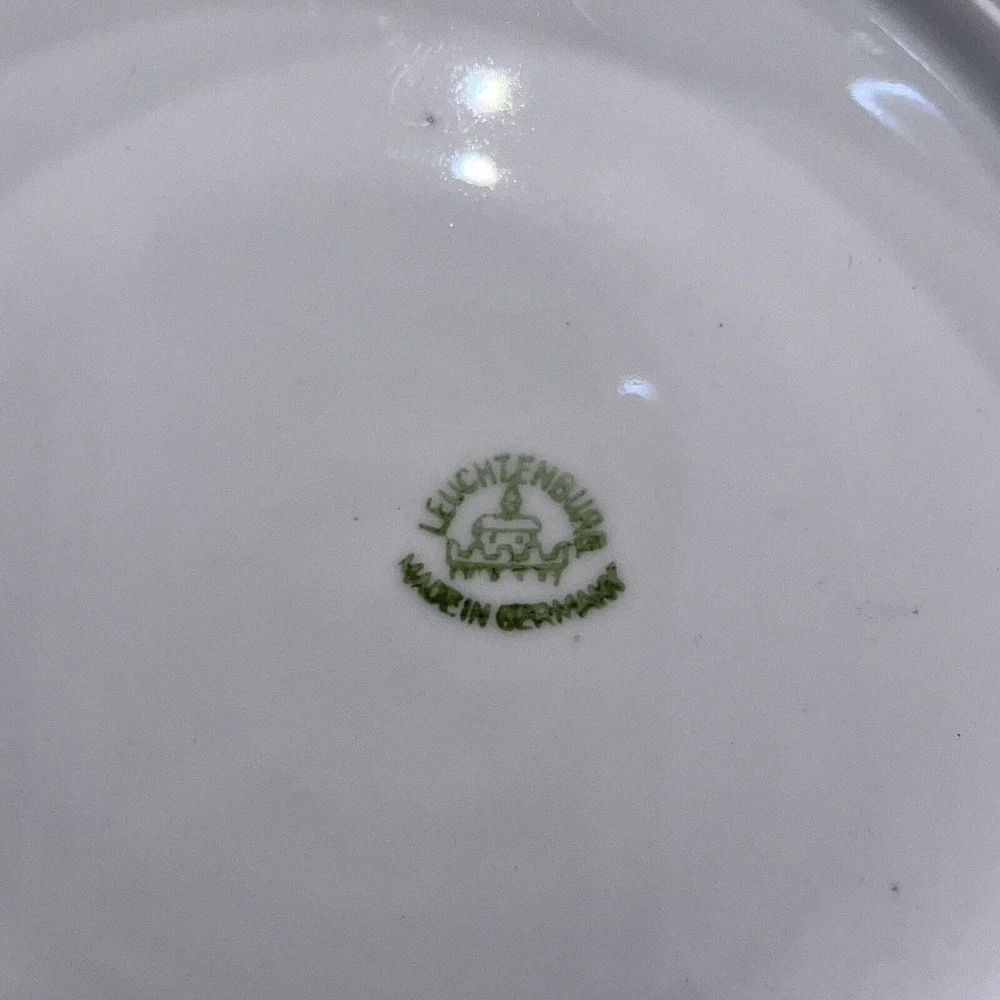 VTG 1920s Pearlescent Leuchtenberg Handled Cake Plate Made in‎ Germany Scalloped